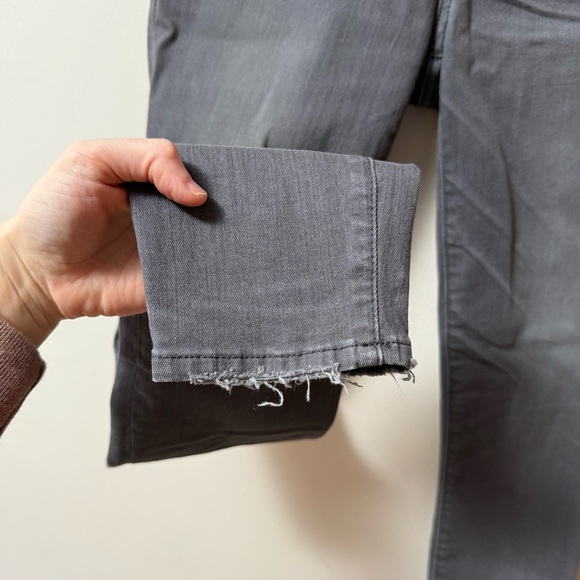 Madewell Skinny Jeans - Picture 5 of 11